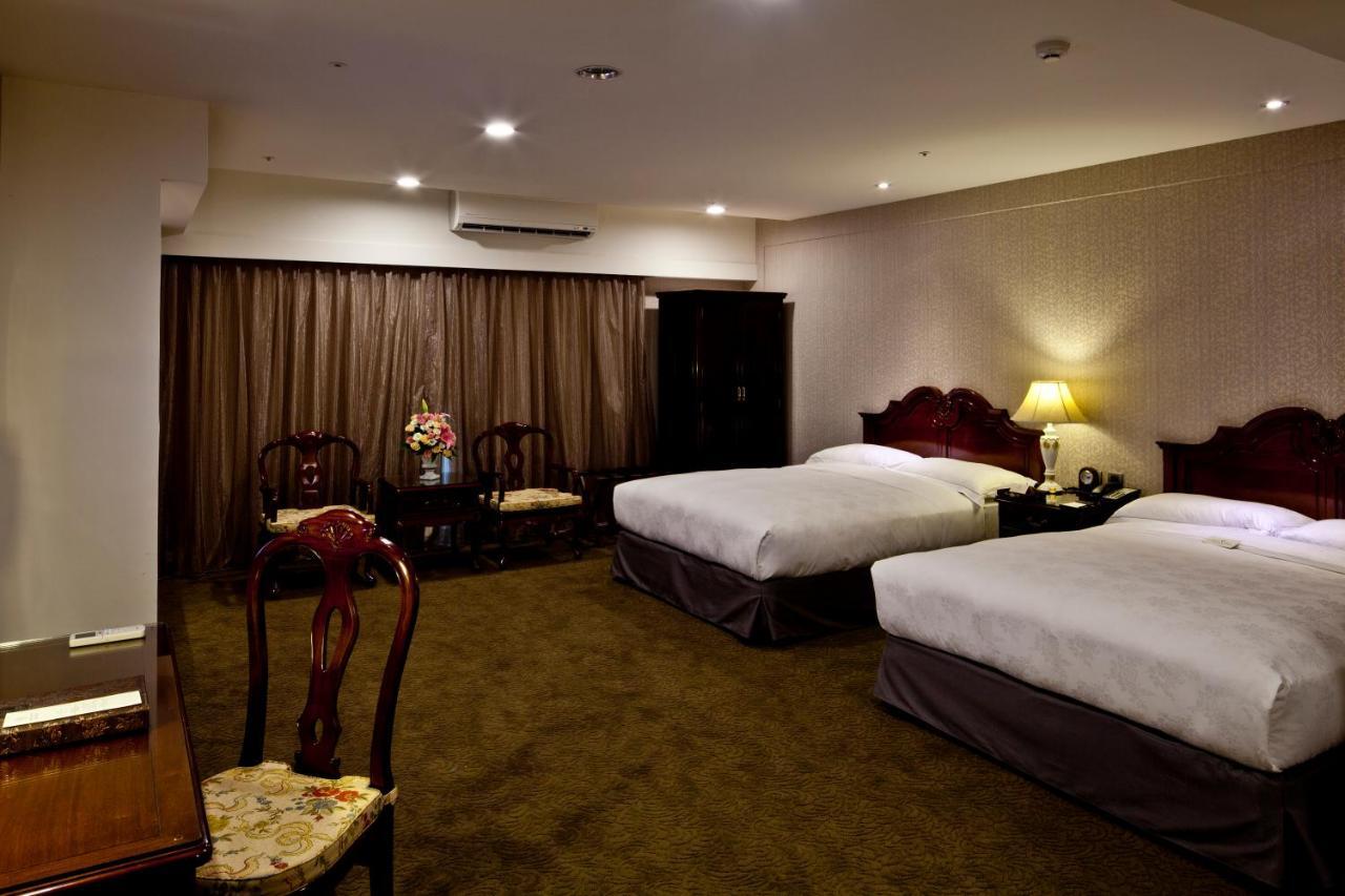 Royal Seasons Hotel Taichung‧Zhongkang Екстер'єр фото